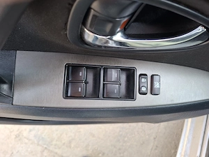 Toyota Avensis T27, Euro 5, 2009 - imagine 8