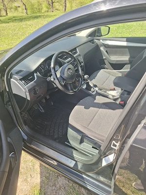 Vând Skoda Octavia  - imagine 2