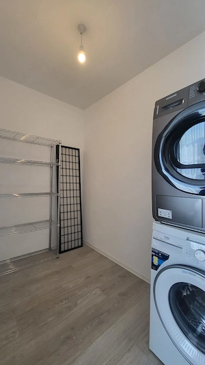 2.5 camere 77mp + 2 terase 22 mp + 200mp terasă pe nivel | Kasper-Coresi - imagine 8