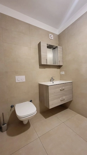 2.5 camere 77mp + 2 terase 22 mp + 200mp terasă pe nivel | Kasper-Coresi - imagine 9