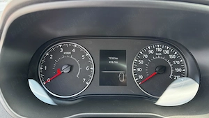 Dacia Duster Prestige 1.5 Diesel 115 CP 4x4 - imagine 6