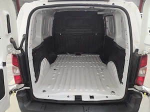 Vand Peugeot Partner Confort 1,5 dci 75 cp - imagine 4