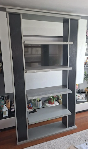 Titlu: Etajeră modernă multifuncțională   ideală pentru haine, decor sau depozitare