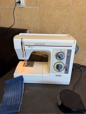Mașină de cusut TOYOTA EX390   Model Robust, Calitate Japoneză