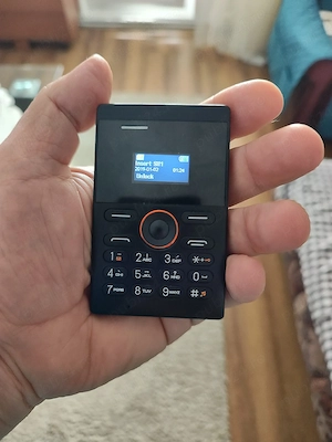 Mini telefon mobil + cartelă Orange cu nr