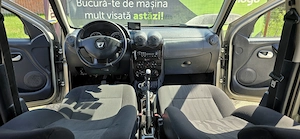 Dacia Duster 4x4 an 2011 motor 1500 cm3 diesel 198000 km carte service  - imagine 9