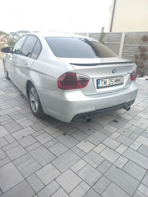 BMW 320D,163 cai,navi mare - imagine 4