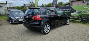 Vw Golf 5 motor 1600 cm3 benzina toate schimburile facute  - imagine 4