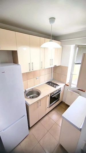 Ofer spre inchiriere Garsonieră Modernă | Bloc 2015 | Zona Trapezului - imagine 3