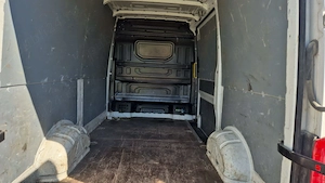 VW Crafter - imagine 5