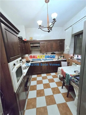 Casa 5 camere Crangasi | 210 mp | P+1+M | curte libera 350 mp | metrou - imagine 8