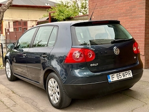 Vw Golf V 1.6 MPI 145.000 km Proprietar - imagine 5