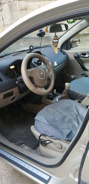 Vând Renault megane 2  - imagine 4