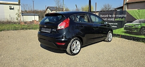 Ford Fiesta an 2014 motor 0,900 cm3 benzina euro 5 clima incalzire scaune Garantie  - imagine 5