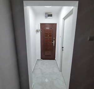 Apartament 2 camere * renovat complet *  - imagine 3