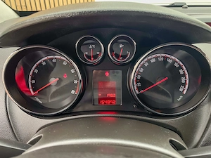 OPEL MERIVA 1,4 Benzina 120 Cp Euro 5 . Rate fixe , Garantie 12 luni . Buy-Back . Nr de probe .  - imagine 9