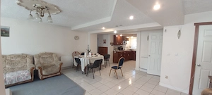 Casa de vanzare Suceava ideal AirBnB Triplex 356mp cu băi, bucătării, utilitati separate 5 parcari - imagine 2