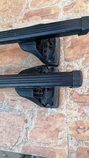 Bare plafon Thule Ford Focus 2 (2005–2011) + prinderi + chei – complete - imagine 3