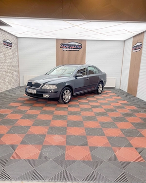 SKODA OCTAVIA 2,0 TDI . 136 Cp . Fiscal si toate taxele incluse .  - imagine 3