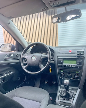 SKODA OCTAVIA 2,0 TDI . 136 Cp . Fiscal si toate taxele incluse .  - imagine 8