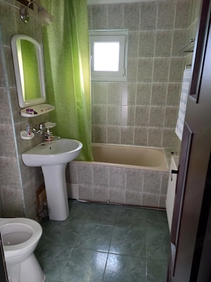Vand apartament 2camere - imagine 5