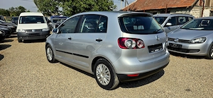 Vw Golf 5 Plus an 2006 motor 1400 cm3 benzina motor simplu clima - imagine 4