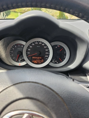 Toyota RAV4 - imagine 4