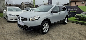 Nissan Qashqai 7 locuri an 2010 motor 1600 cm3 benzina clima  - imagine 2