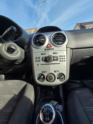Vand Opel Corsa D 2011 - imagine 6