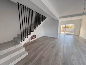 Duplex modern in Mosnita. La cheie. Aproape de Carrefour. Asfalt. - imagine 15