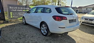 Opel Astra J an 2012 motor 1700 cm3 diesel clima euro 5 Garantie  - imagine 4