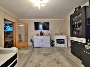 Apartament 2 camere, 51 mp, parcare, zona Nufarul, Oradea - vanzare - imagine 2
