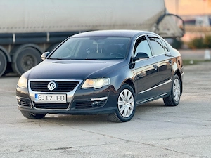 Vând Volkswagen Passat 2.0 TDI