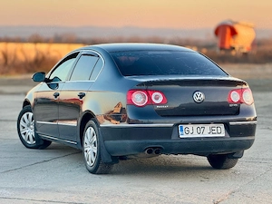 Vând Volkswagen Passat 2.0 TDI - imagine 3