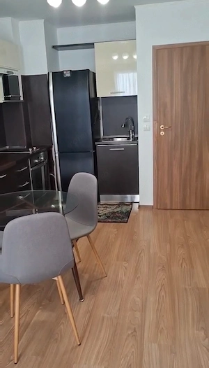 Apartament cu 2 camere de închiriat în zona Ozana cu centrala proprie - imagine 3