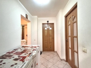 De Vanzare Apartament cu 3 camere  an constructie 1989  Vitan Mall - imagine 9