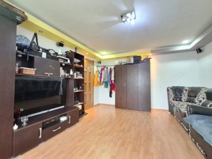 De Vanzare Apartament cu 3 camere  an constructie 1989  Vitan Mall - imagine 4