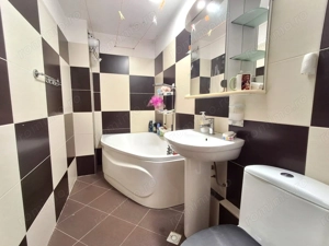 De Vanzare Apartament cu 3 camere  an constructie 1989  Vitan Mall - imagine 14
