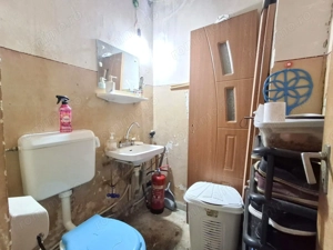 De Vanzare Apartament cu 3 camere  an constructie 1989  Vitan Mall - imagine 15