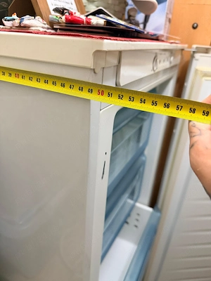 Vand congelator Zanussi 160l, cinci sertare, consum 216kw an