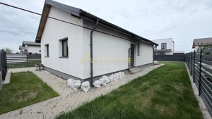 Casa Individuala - 3 camere - 2 bai - 375 mp teren