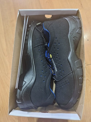 pantofi protectie metalica 
