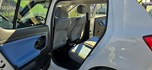 Skoda Fabia an 2010 motor 1200 cm3 benzina euro 5 clima incalzire scaune  - imagine 6