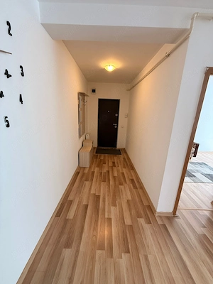Apartament 2 camere decomandat zona Florilor - imagine 2