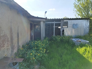 Casa de vanzare,cu acces la DN7,sau schimb cu teren in BUTIMANU. - imagine 5