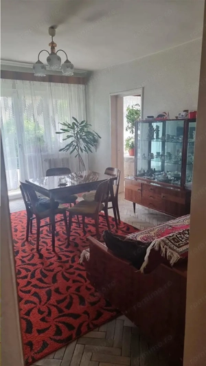 Apartament 3 camere, Traian, etaj 2 - imagine 2