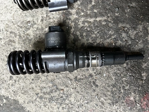 Injectoare VAG 2.0 BKD 140 cai - imagine 5