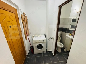 Garsonieră mobilată cu centrală proprie, zona Noua - imagine 8