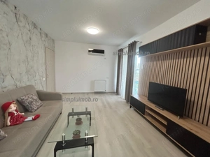 Decomandat Centrala Proprie - 2 Camere Titan cu Loc de Parcare!