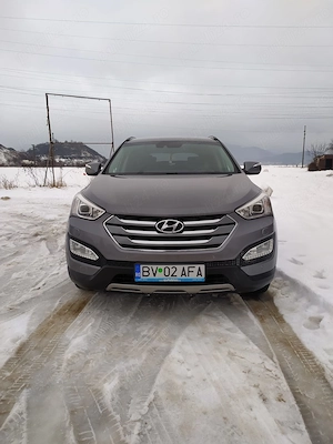 Vând Hyundai santa fe 